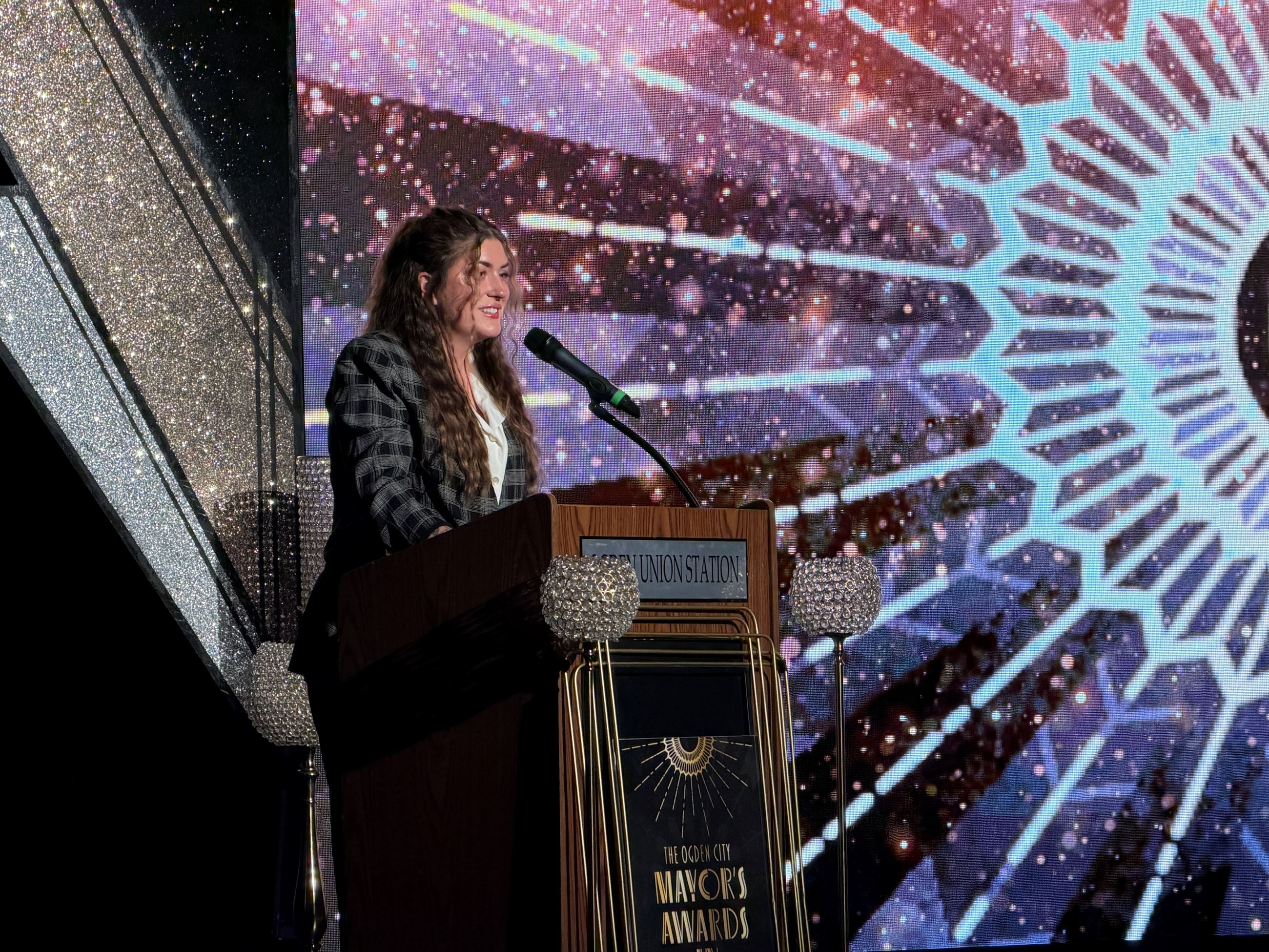 20251107_022333279_iOS